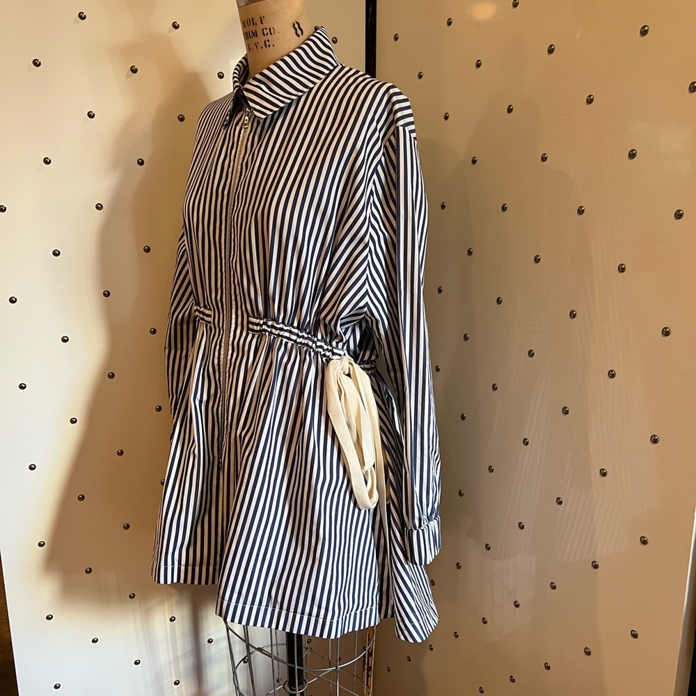 ADAM LIPPES Luxury cruise wear futuristic fun and fabulous.